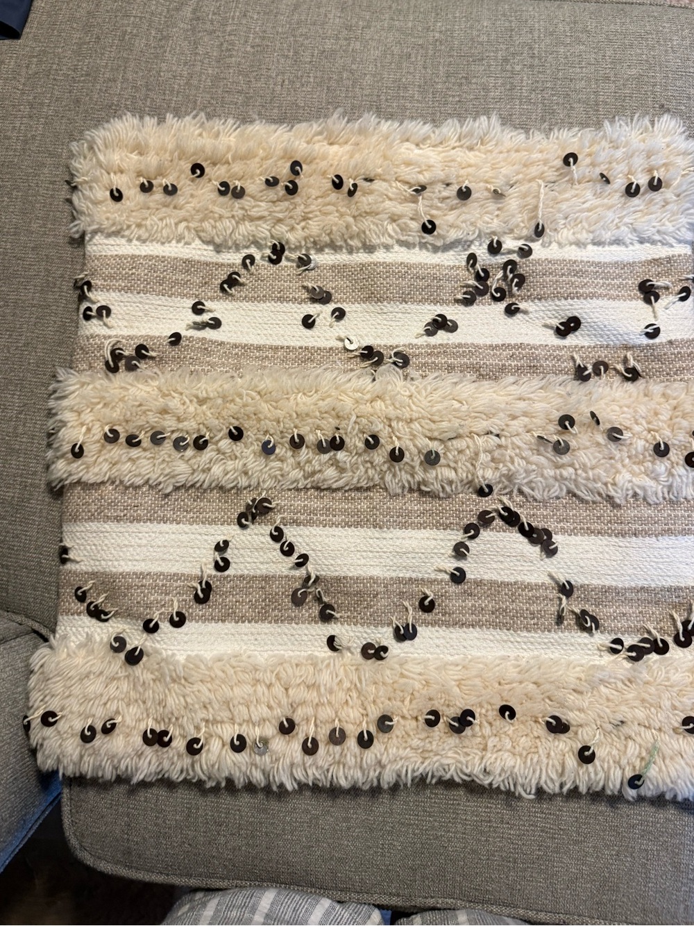 POTTERY BARN Beige Wool/Cotton Shag w Accent Metal Discs Pillow Cover 20x20"